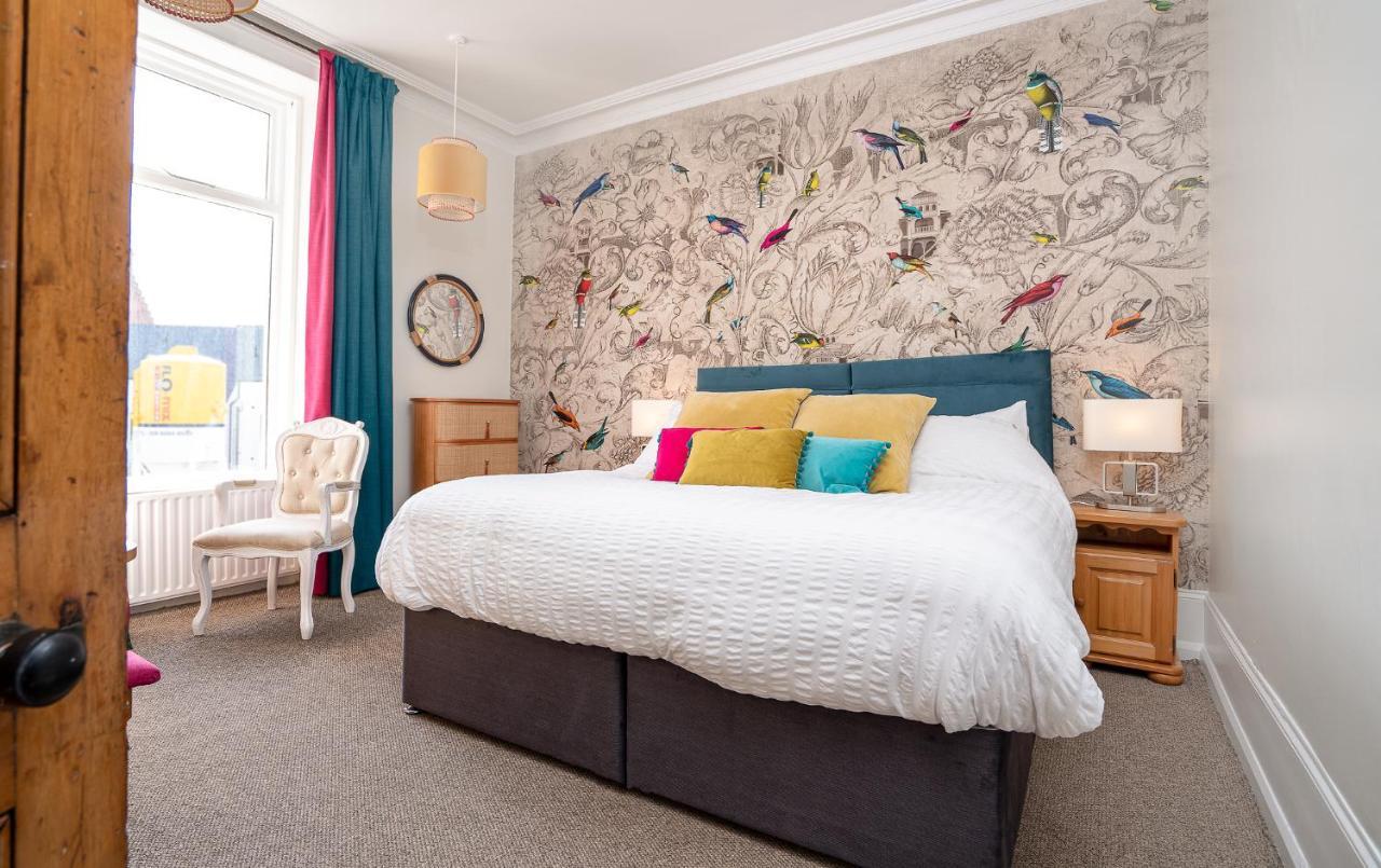 Antrim House Guest Rooms & Suites (Adults Only) Portrush Luaran gambar