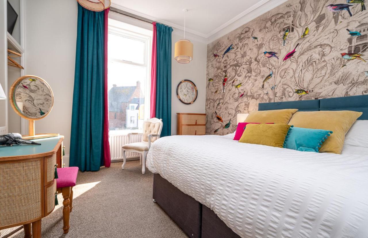 Antrim House Guest Rooms & Suites (Adults Only) Portrush Luaran gambar