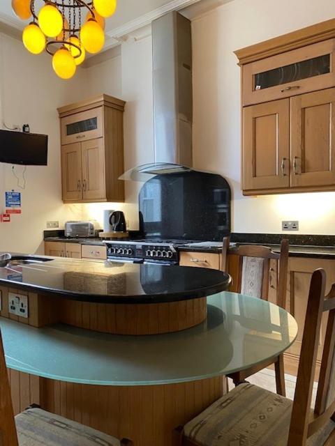 Antrim House Guest Rooms & Suites (Adults Only) Portrush Luaran gambar