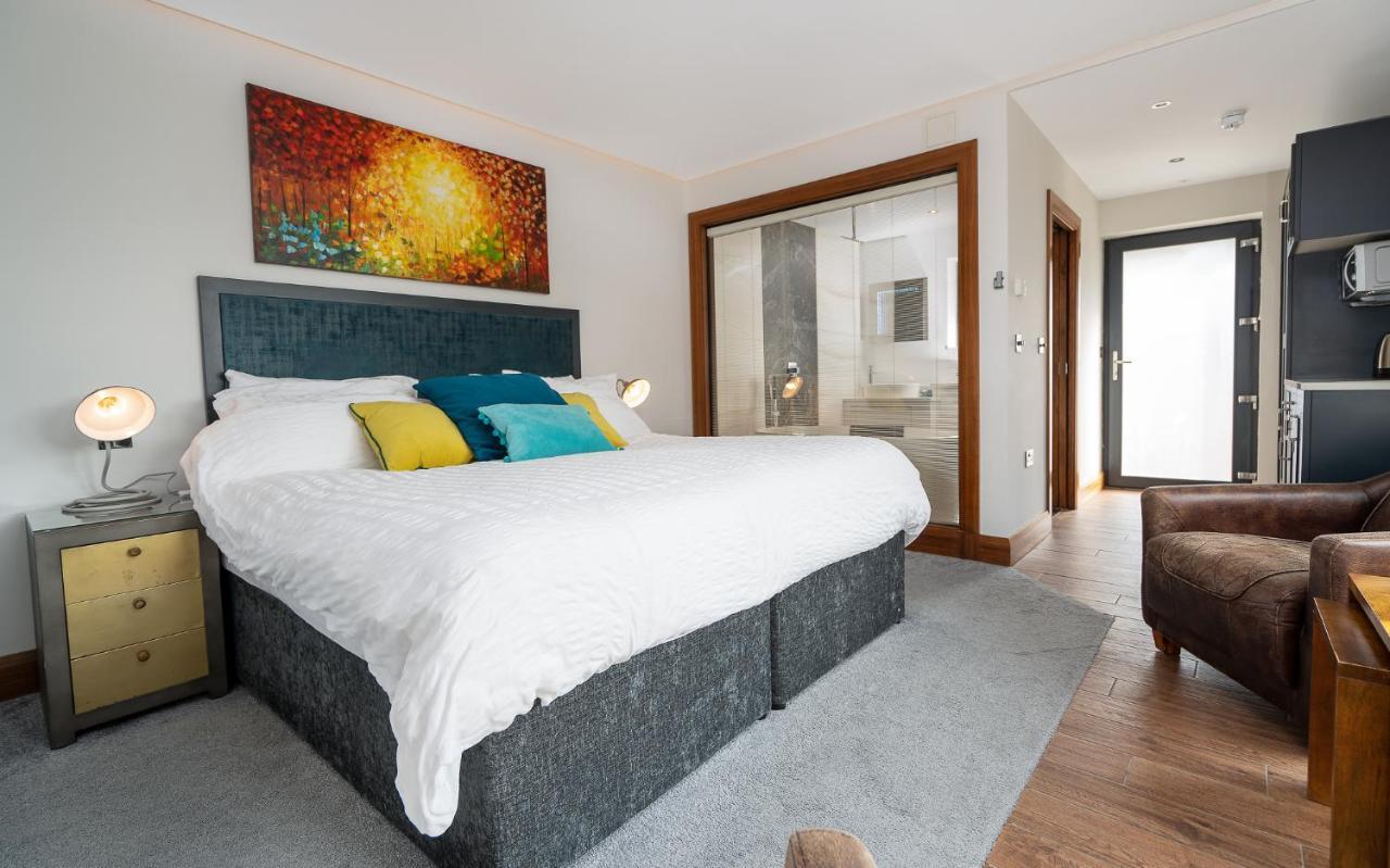 Antrim House Guest Rooms & Suites (Adults Only) Portrush Luaran gambar
