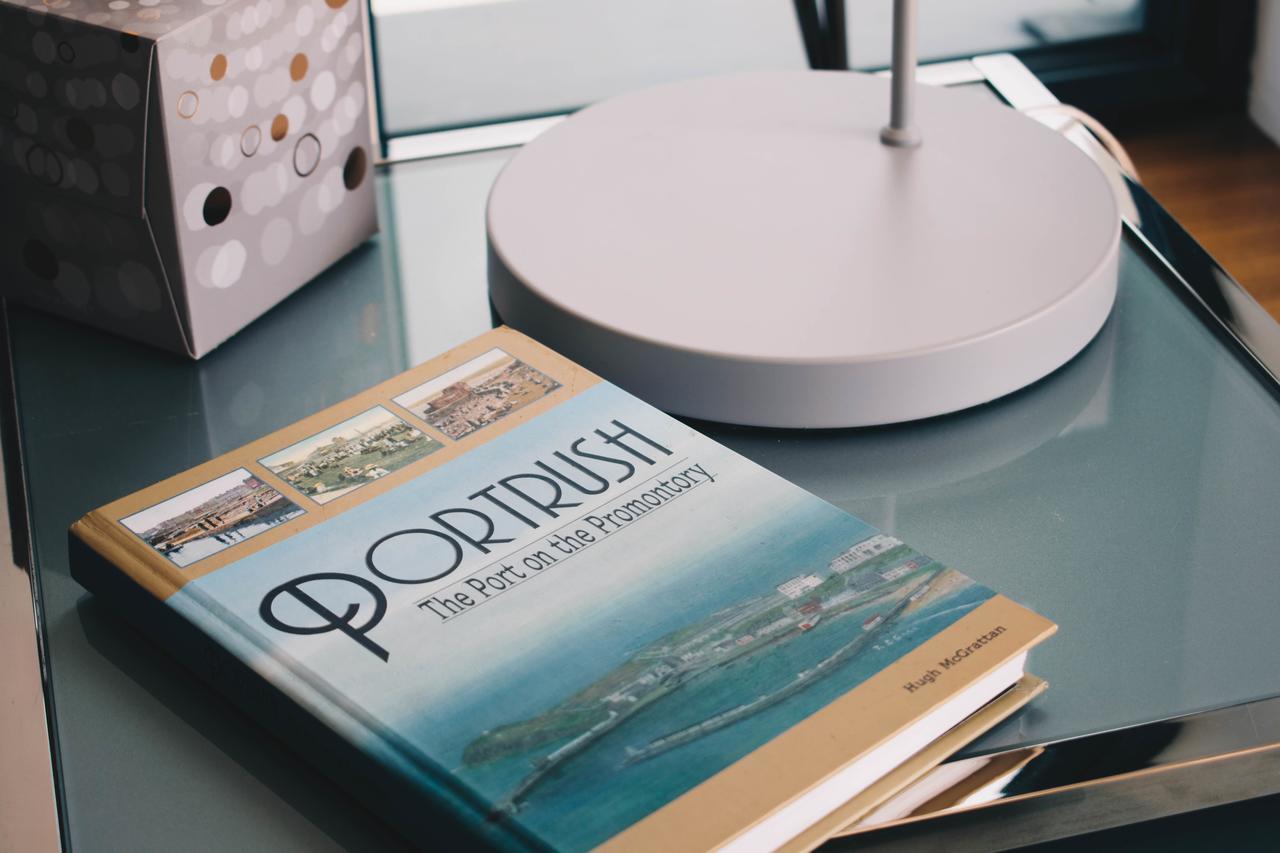 Antrim House Guest Rooms & Suites (Adults Only) Portrush Luaran gambar